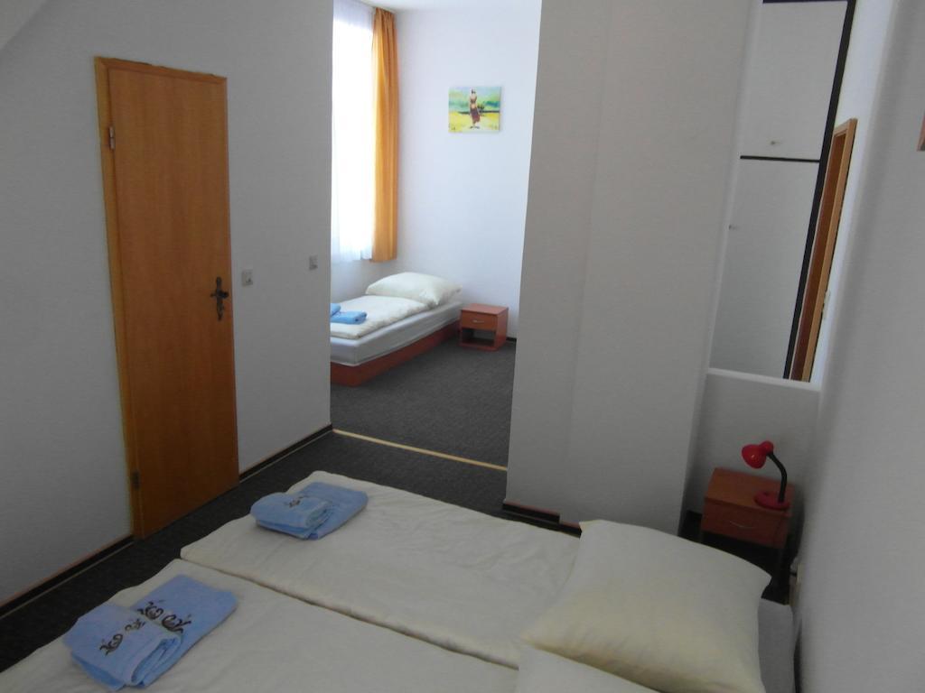 Pension "Am Wald" Lautenthal Kamer foto