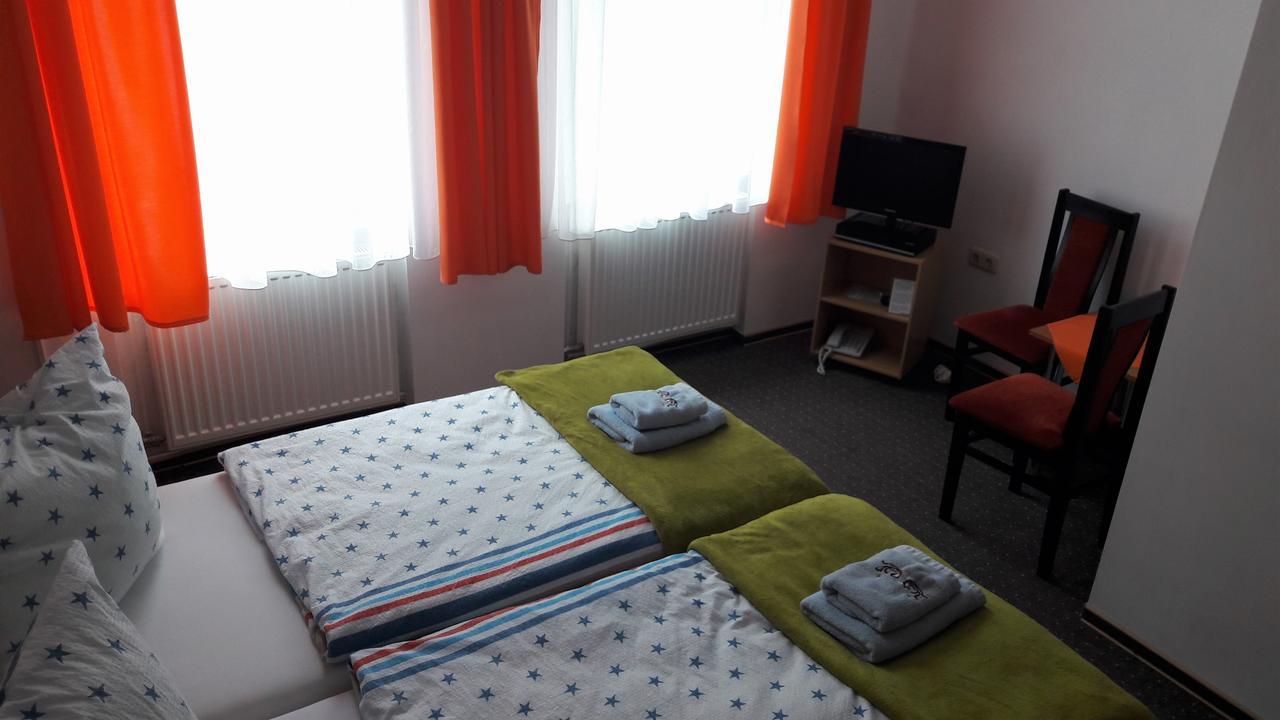 Pension "Am Wald" Lautenthal Buitenkant foto